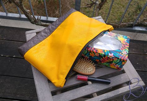 Freebook und Schnittmuster: Große Kulturtasche ...