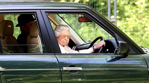 here s why queen elizabeth doesn t need a driver s license fox news amazing deal seeker
