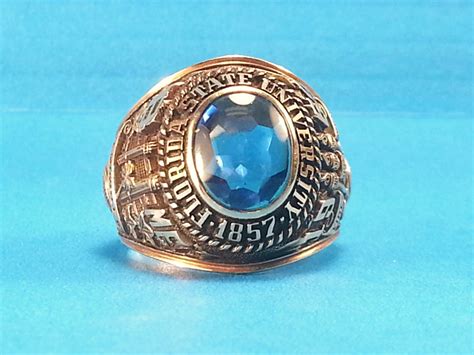 Florida State University 1964 Class Ring In 10k W Blue Syntetic Stone
