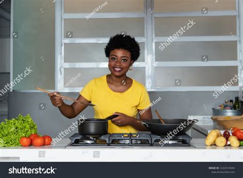Black Women Kitchen Images Stock Photos And Vectors Shutterstock