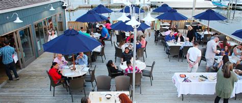 These Six Restaurants Are Some Of The Best Waterfront Establishments In