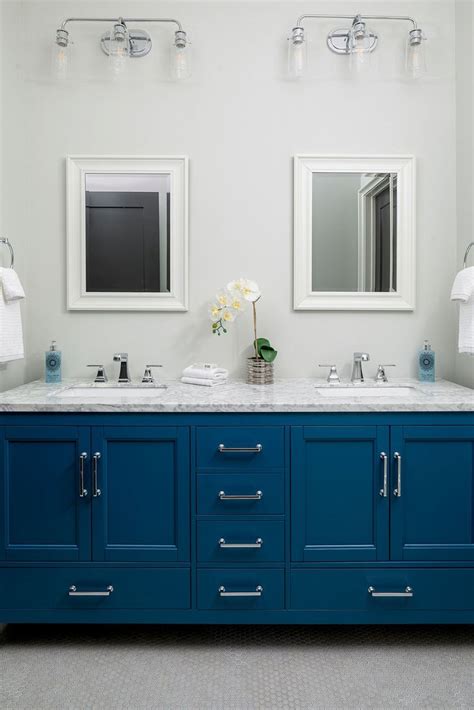 Embracing Color Of The Year 20 Lovely Bathroom Vanities In Blue Blue