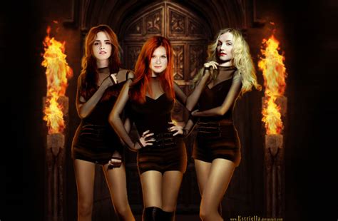 Hogwarts Girls By Estriella On Deviantart