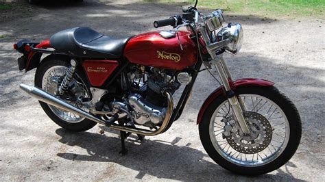 this 1975 norton commando 850 mark iii has the modern touch