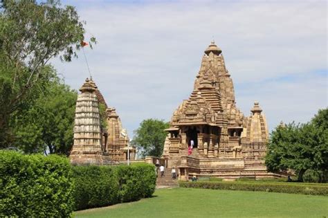Lakshmana Temple Khajuraho 2021 All You Need To Know Before You Go