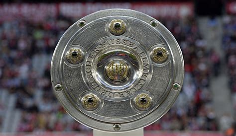 Der fc bayern muss zum auftakt bei borussia mönchengladbach ran. Bundesliga-Saison 2017/18: Spielplan, Livestream, Supercup ...