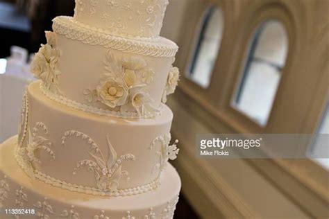 Queen Victoria Wedding Cake Photos And Premium High Res Pictures Getty Images