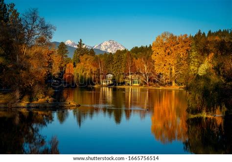 Mirror Pond Bend Oregon Stock Photo 1665756514 Shutterstock