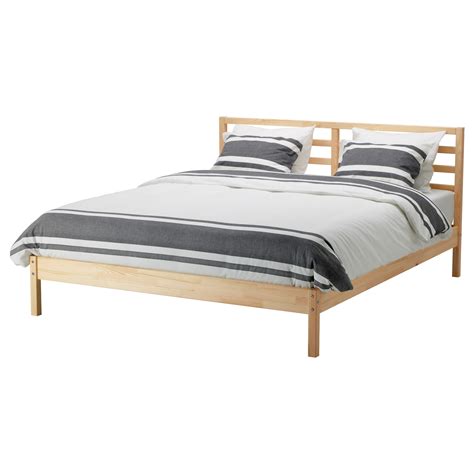 A refined take on barn board beauty, its complex, replicated wood grain showcases hints of burnt includes bookcase headboard, footboard, underbed storage unit, platform rails and wood roll slats. Ikea King Platform Bed - HomesFeed