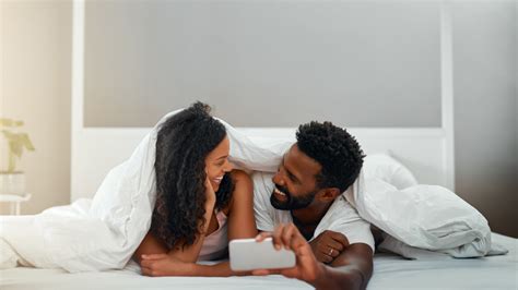 Sexual Insecurities We All Have With New Partners