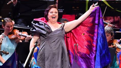 Queer Girl With A Nose Ring Rocks The Last Night Of The Proms Bbc News