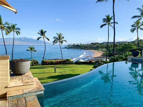 Review The Four Seasons Maui Resort