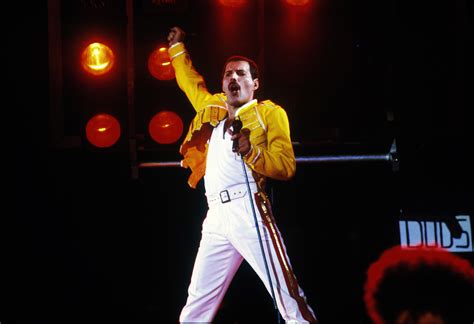 #wallpaper #ines #freddiemercury #queen #screenja. Freddie Mercury Wallpapers Images Photos Pictures Backgrounds