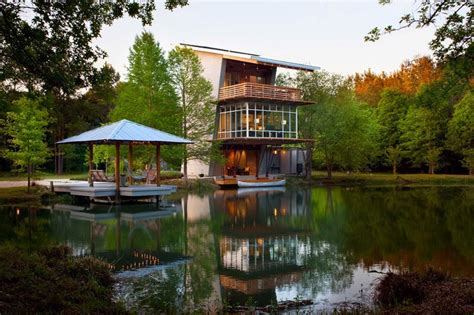 Paddle Right Up To This Serene Modern Pond House Designs