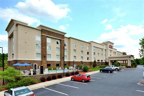 When it comes to pest control, who is financially responsible? Hampton Inn & Suites Huntersville 10305 Wilmington Rd ...