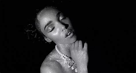 Papi Pacify Fka Twigs  Find And Share On Giphy