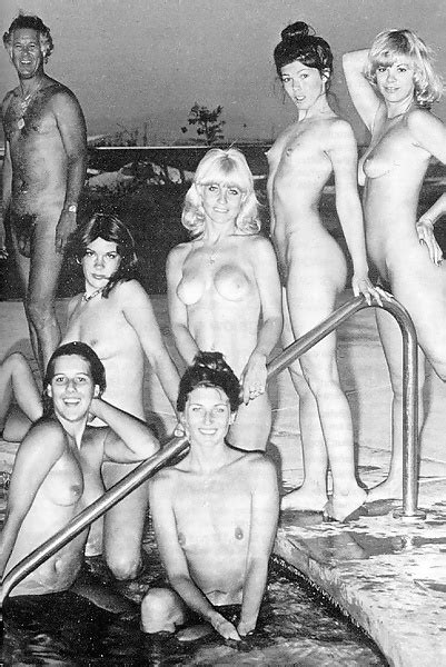 Nude Fun In Public Palmes Est