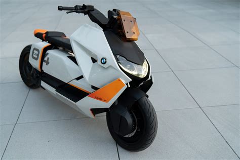 Bmw Motorrads Electric Scooter Concept Ce04 Adrenaline Culture Of