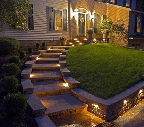 Gone are the voluminous shapes and profusion of colours. 60 Adorable Front Yard Lighting Ideas for Your Summer ...