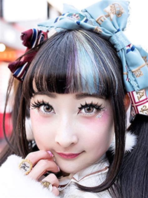 Looking Sickly Is The New Hot Japanese Makeup Trend Allure