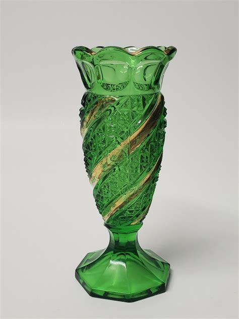 Vintage Emerald Green Glass Vase Diamond Swirl Band Gold Trim Collectible Ebay