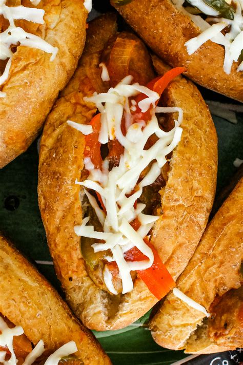 Stir to coat in oil and salt, then sauté for about 20 minutes, stirring only every 5 minutes or so in order to develop good color. Slow Cooker Sausage, Pepper, and Onion Sandwiches | The ...