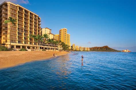 Outrigger Reef Waikiki Beach Resort In Honolulu Usa Loveholidays