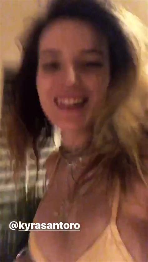 Bella Thorne Areola Peeks Pics Video Pinayflixx Mega Leaks