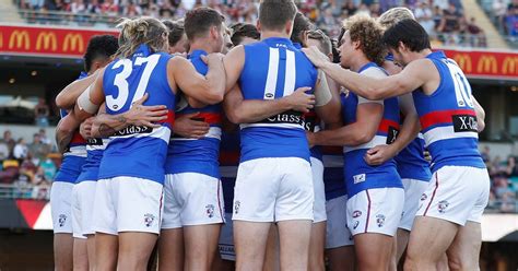 Australian football is the sport for everyone. AFL confirms 2021 list sizes
