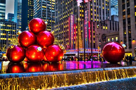Best Places To Spend Christmas In The Usa Eatlivetraveldrink