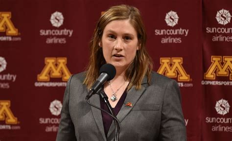 Lindsay Whalens Hire As Gophers Womens Basketball Coach Excites Fans