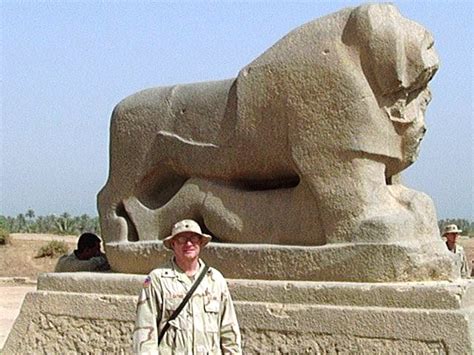 Babil Iraq Lion And Man Statue When This Statue Was