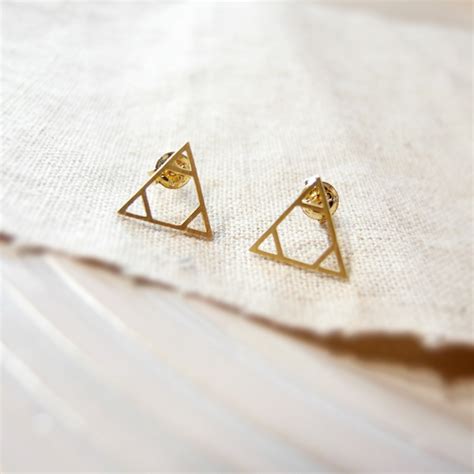 Three Triangles Earring In Gold On Luulla