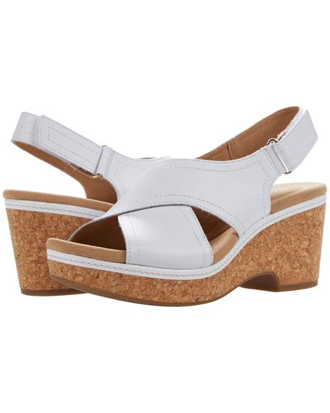 Clarks Giselle Cove Wedge Sandal In White Leather White Lyst