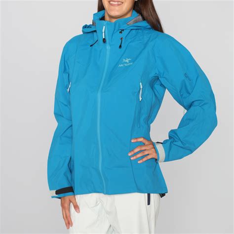 Shop over 20,000 blue women's jackets from top brands such as balmain, banana republic and h&m and earn cash back from retailers such as amazon.com, farfetch and italist all in one place. Womens Ski Jackets - Jackets