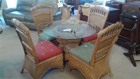 Rattan Dining Table W4 Chairs Delmarva Furniture Consignment