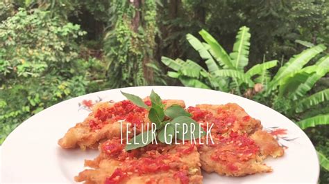 Untuk sambal ayam geprek sebenarnya tidak harus menggunakan olahan sambal yang saya sebutkan tadi. Resep membuat telur geprek mudah dan enak - YouTube