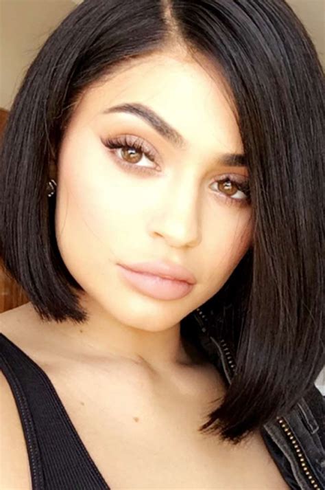 Kylie Jenner With Short Hair Kylie Jenners New Hair Is Soooooo Short