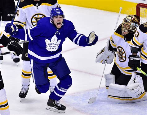 Auston Matthews Leads Toronto Maple Leafs Past Boston Bruins 3 2 For