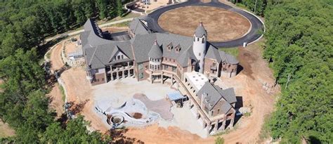 Unfinished 31000 Sq Ft Missouri Mansion On 104 Acres With 1700 Of