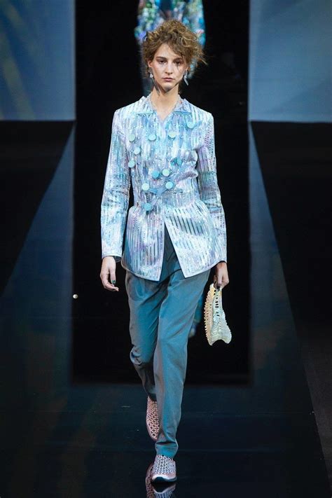 Giorgio Armani Spring 2019 Ready To Wear Collection Runway Looks