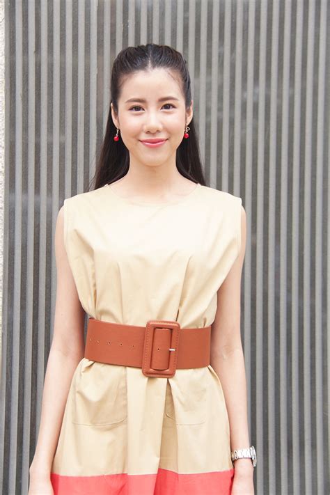 Post on 16 / 02 / 20. อัลบั้มภาพ เอสเธอร์ ขอมองข้ามอดีต เคน ภูภูมิ หลังโดนอักษร ...