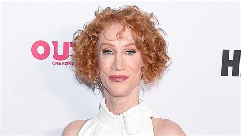 Kathy Griffin Reveals Lung Cancer Diagnosis Ive Never Smoked