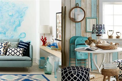 14 rustic chic bedroom design and decor ideas to add personality to your private retreat. Coastal Chic Interiors: Design Beside The Seaside