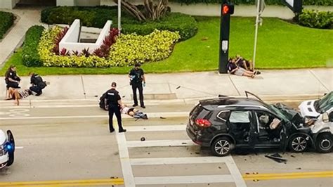 Florida Man Head On Crash With Fedex Truck While Receiving Oral Sex Blaze Media