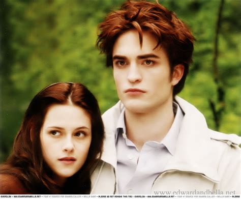 Edward And Bella Movie Stills Edward And Bella Photo 2324839 Fanpop