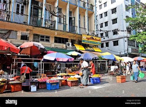 Street Scene Day Market Yangon Myanmar Stock Photo Alamy