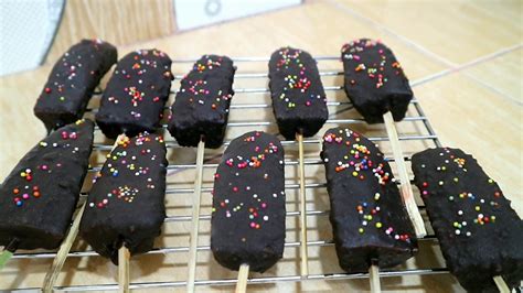Saya belajar membuat blog dari informasi yang tersebar di internet, amat sangat banyak sekali informasi mengenai siapkan mangkuk, masukkan tepung terigu, bubuk coklat, gula pasir, baking powder dan garam, aduk rata. Cara Membuat Coklat Es Kul Kul Dengan Coklat Bubuk - Membuat Itu
