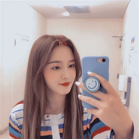 Nancy Momoland Aesthetic👀 Gái Người Nổi Tiếng