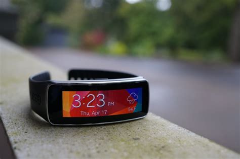 Samsung Gear Fit Review Terrible Fitness Tracker And